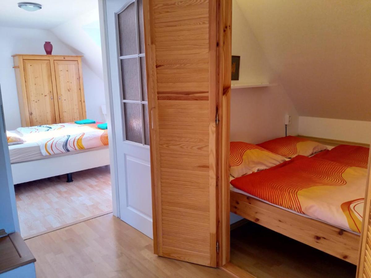 Camping & Guest House Pliskovice Mirovice Eksteriør bilde