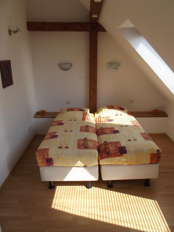 Camping & Guest House Pliskovice Mirovice Eksteriør bilde