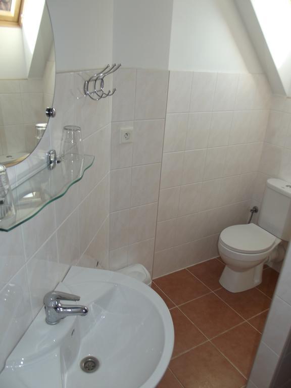 Camping & Guest House Pliskovice Mirovice Eksteriør bilde