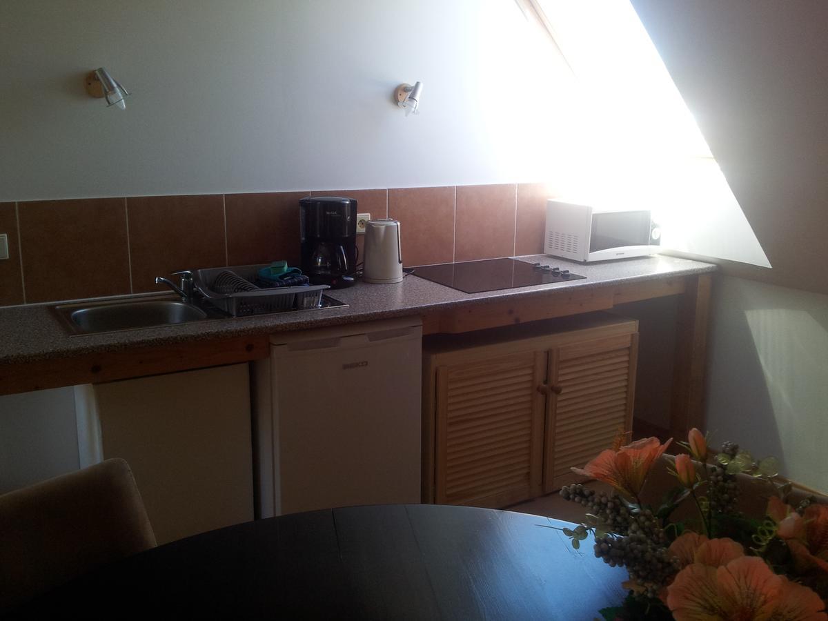 Camping & Guest House Pliskovice Mirovice Eksteriør bilde
